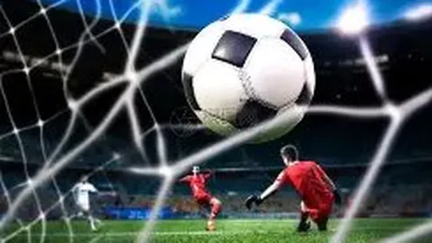 激情对决半场告捷！阿森纳2-0领先热刺，特罗萨德、埃泽闪耀破门，热刺颗粒无收，进球盛宴即将升级！